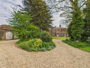 Driveway / Approach- click for photo gallery